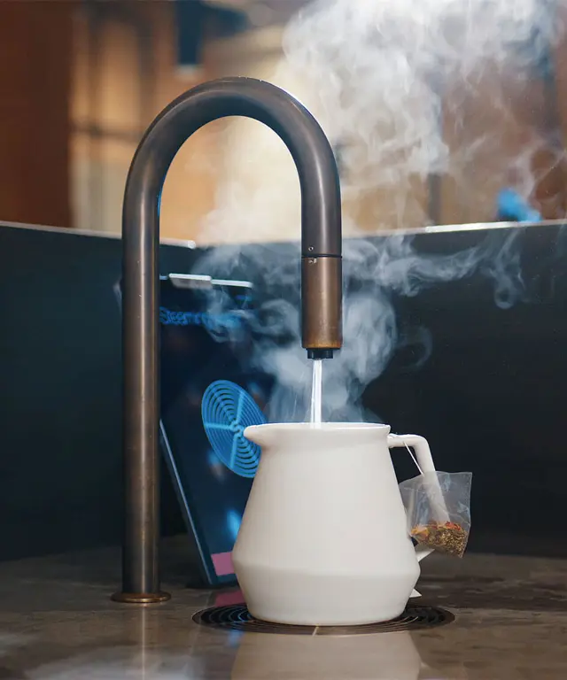 TopWater Hot & Cold - professional water system for the office and hospitality